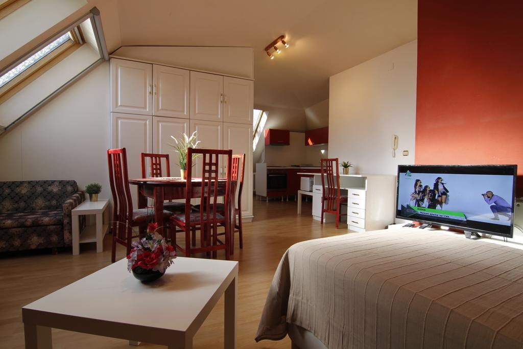 Apartament Guest Nexus *